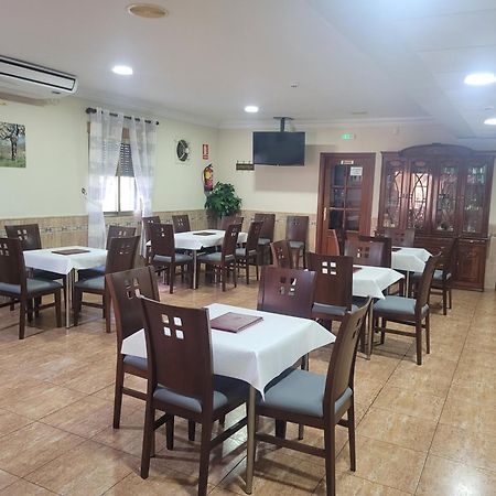 Hostal Restaurante El Paraiso Don Benito Exteriör bild