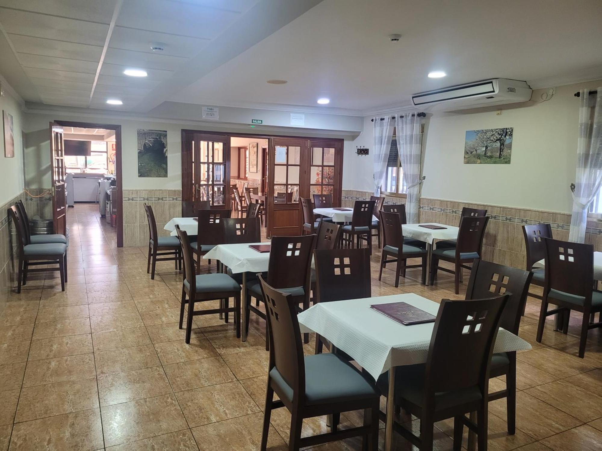 Hostal Restaurante El Paraiso Don Benito Exteriör bild