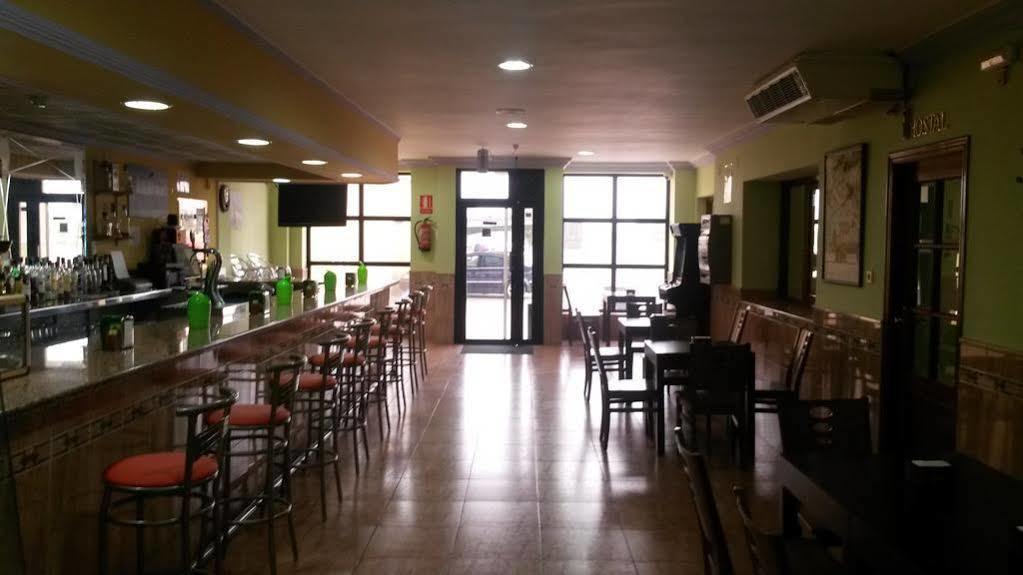 Hostal Restaurante El Paraiso Don Benito Exteriör bild