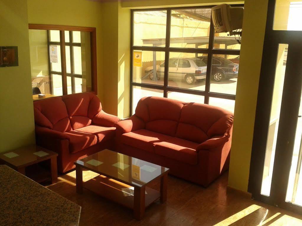 Hostal Restaurante El Paraiso Don Benito Exteriör bild